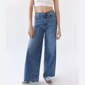 URBAN OUTFITTERS BDG Women’s A-Wide Jeans
